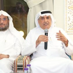 تتويج الفائزين في بطولة الرياض للأندية للملاكمة التايلندية