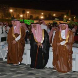 الألعاب النارية ترسم لوحات جمالية في سماء محافظة الخبر