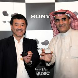 رئيس جمهورية إندونيسيا يصل الرياض وفي مقدمة مستقبليه أمير منطقة الرياض