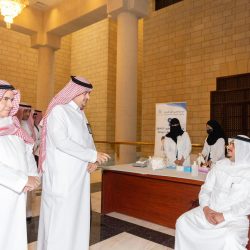 خواجي يزور محافظ النعيرية ومراكزها