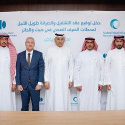 بيج بالون تجربة جوية تجوب سماء منطقة وندر جاردن
