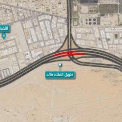 محافظ الجبيل يتقدم المصلين  في صلاة الإستسقاء