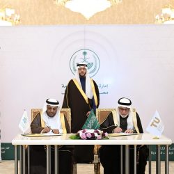 غرفة الأحساء تستضيف الأمين العام لمركز الملك عبدالعزيز للتواصل الحضاري