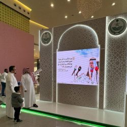 الحكم بالسجن لوافديَن 5 سنوات وغرامة 100 ألف ريال وآخرَين بسنة لتحرشهم بوافد آسيوي