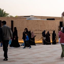 ضيوف برنامج خادم الحرمين الشريفين يزورن مقبرة شهداء غزوة أحد ومسجد قباء