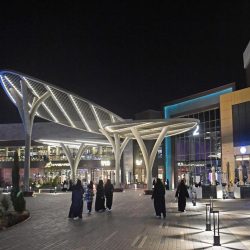 شوارع الباحة تزدان استعدادًا لاستقبال عيد الفطر