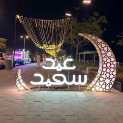 التسوق الإلكتروني خيار بمزايا عديدة يلبي متطلبات العيد