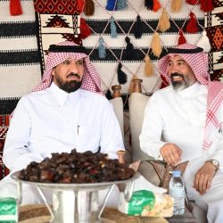 وزير الخارجية يلتقي وزير الخارجية الأمريكي
