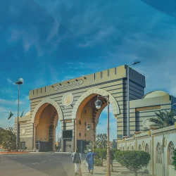 الداخلية تصدر قرارات إدارية بحق (20) مخالفًا لأنظمة وتعليمات الحج لنقلهم (94) مخالفًا لا يحملون تصاريح لأداء الحج