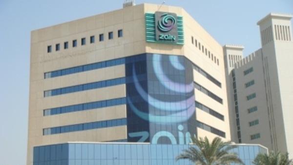 بالصور.. “شرطة الرياض” تطيح بـ7 لصوص امتهنوا سرقة السيارات والمحلات التجارية