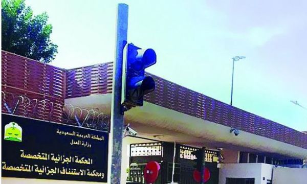 الربيعة: مركز الملك سلمان للإغاثة يقدم خدماته لأبناء الشعب اليمني بدون استثناء