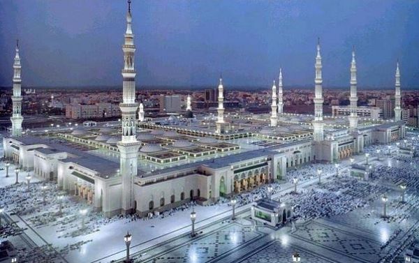 شرطة العاصمة المقدسة تختتم الدورة التخصصية الأولى لعدد من ضباطها