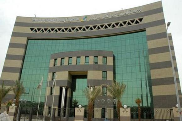 تعليم حائل يتابع عودة 129 الف طالب وطالبة الى مقاعد الدراسة