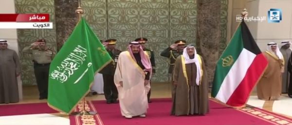 مصادرة كميات من البهارات منتهية الصلاحية بمكة المكرمة