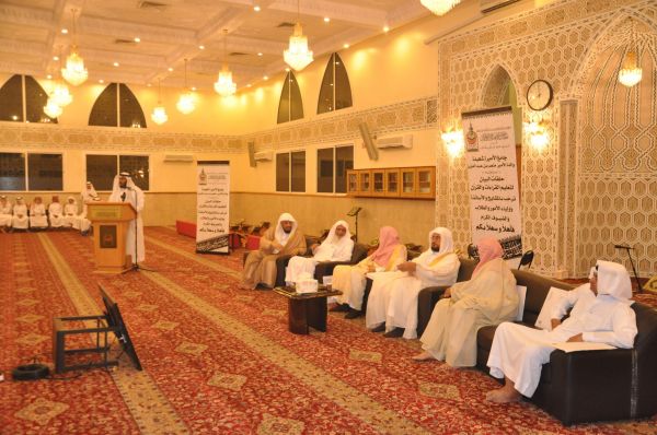 مراكز الأحياء بضيافة الدفاع المدني بجدة