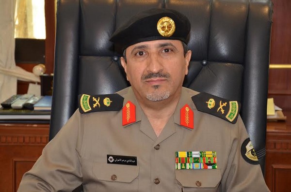 الاطاحة ب ١١ متهم في قضايا سلب عملاء البنوك