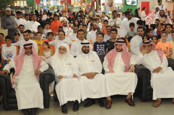 رابطة التواصل الاجتماعي بالقصيم تدعم حملة تفريج كربة