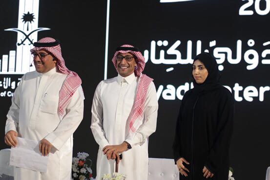 خادم الحرمين الشريفين يصل بحفظ الله ورعايته الى الرياض
