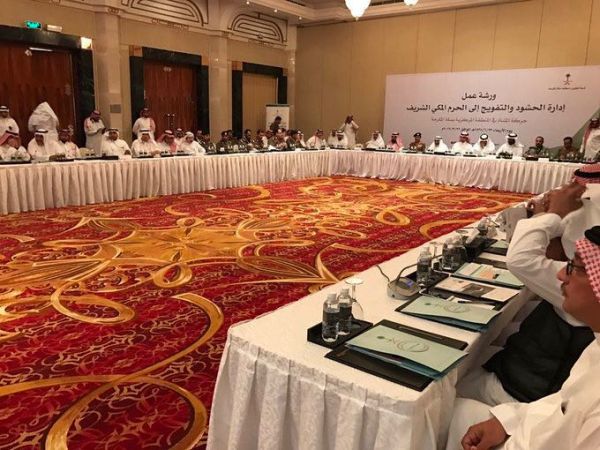 ٦ إصابات بمشاجرة جماعية أمام ( فلامنجو مول ) بمحافظة  بجدة