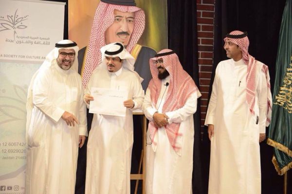 الشيخ راشد الظاهري الى رحمة الله