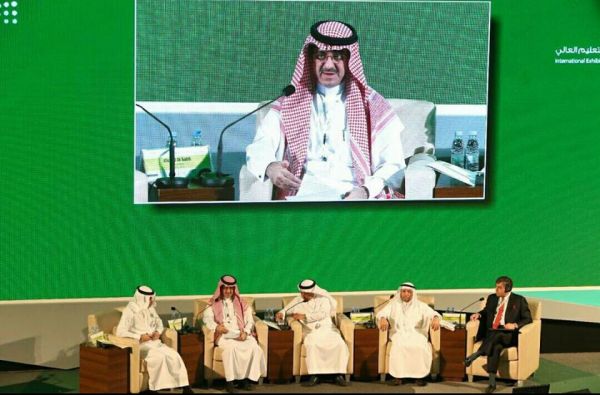 نائب رئيس الجمهورية الإندونيسية يستقبل ابا الخيل