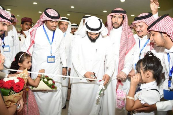 العبدلي يكرم المتقاعدين بفرع الشؤون الإسلامية بمكة المكرمة