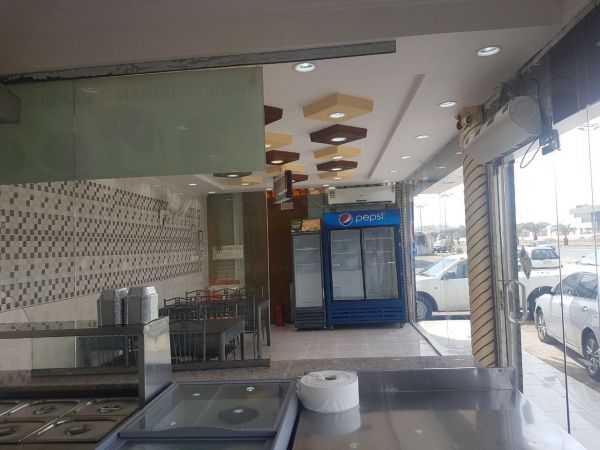 جمهور استعراض الدراجات النارية جنوب جدة بقبضة الشرطة