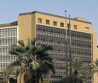 بلدية فيفاء تؤكد جاهزيتها وتباشر عدد من الانهيارات