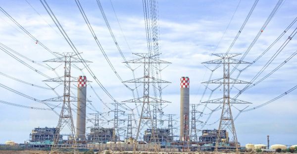فلكية جدة : هلال القمر يقترن بالزهرة فجر الأثنين