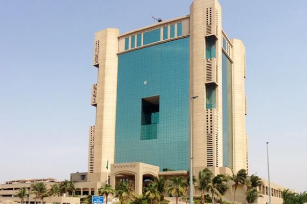 جامعة فرانكلين بسويسرا تمنح الدكتوراة الفخرية للبروفسورة سلوى الهزاع