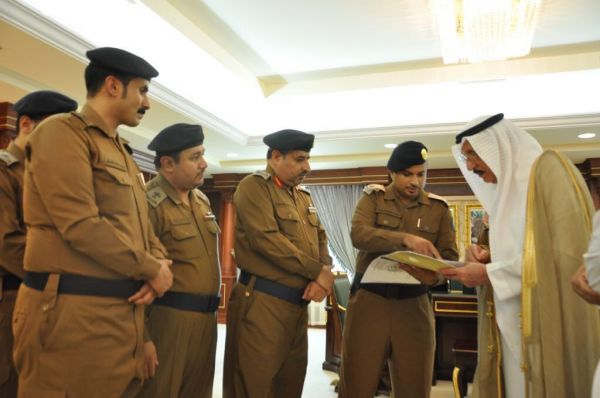 إمارة جازان تنفذ برنامجا عن توجيه فرق العمل لمنسوبيها