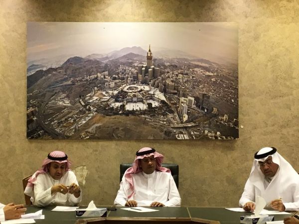 إستشاري سعودي يفرج كربة 3 من سجناء جازان