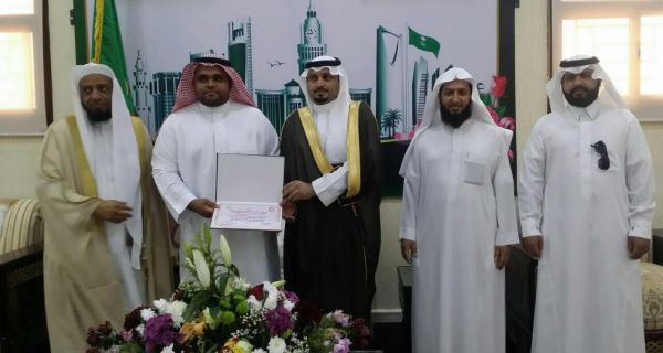 فريق عمل سعودة الأسواق الشعبية بالأحساء يعقد اجتماعه الأول