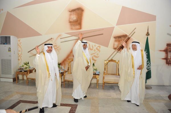 نادي جازان لخدمة المجتمع يطلق حملة كلنا فداء للوطن