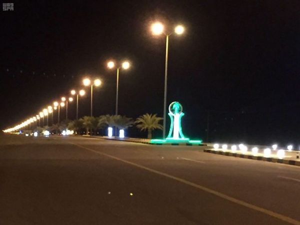 جامعة جازان تعايد مرضى مستشفى الأمير محمد بن ناصر