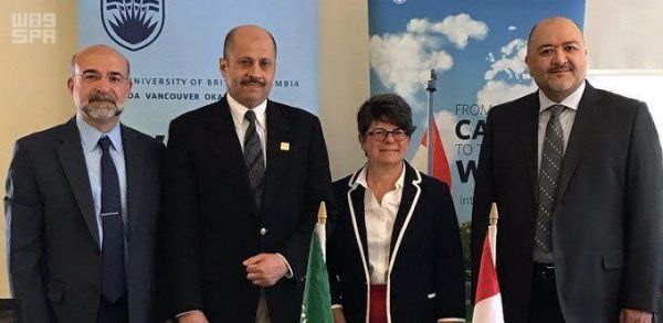 وزير الدفاع الأمريكي يلتقي نظيرته الإيطالية