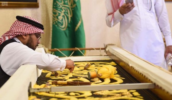 الأمير سلطان بن سلمان يدشن معرض وزارة الحرس الوطني بسوق عكاظ 11