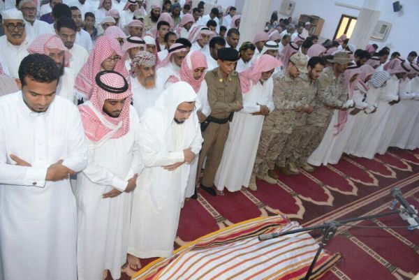 مركز الملك سلمان للإغاثة يواصل إعادة الصوماليين العالقين باليمن إلى بلادهم