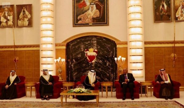 الأمير محمد بن عبدالعزيز يعزي ذوي الشهيد محمد نشيلي