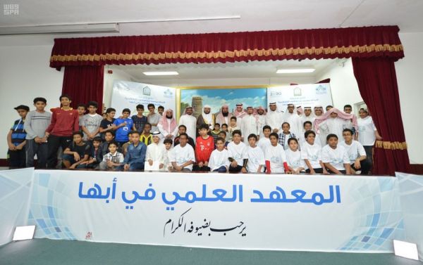 الشباب يتجاوز الوطني في افتتاح دورة تبوك الدولية