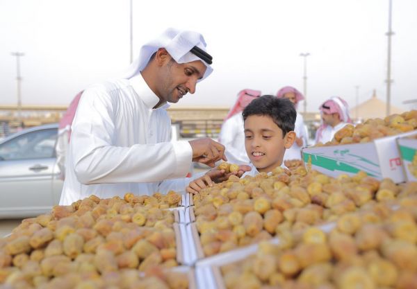 أمانة نجران تفعل خدمة منصورين