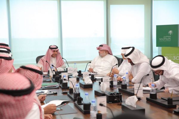 عساس يفتتح أعمال لقاء اللجنة الفنية لرفع الطاقة الاستيعابية للمطاف