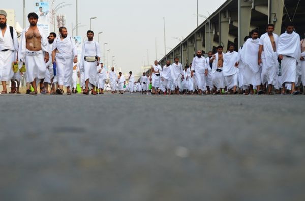 أمانة العاصمة المقدسة تجهز أكثر من 1000 كرسي لصوالين الحلاقة بمنى لاستقبال المحلقين
