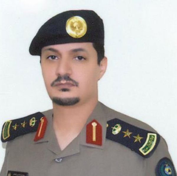 منسوبو برنامج “ضيوف الملك” يودعون المتعجلين من الحجاج بالورود
