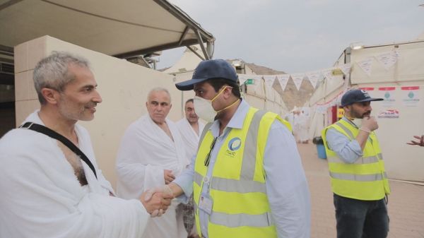 ضيوف خادم الحرمين الشريفين يتوحهون للمدينة المنورة