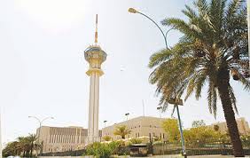 وزير الداخلية يُعزي مدير إدارة المهام بالمديرية العامة بالدفاع المدني