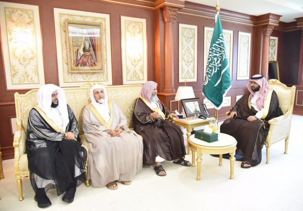شرطة جازان تطيح بثلاثيني أمتهن إنتحال صفة رجل أمن وسلب الوافدين