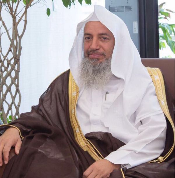 الأمير خالد الفيصل يستقبل أسرة الحارة المكية