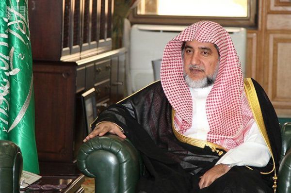 إزالة حمل خارج الرحم والمحافظة على ثلاثة توائم بمستشفى الولادة بالأحساء