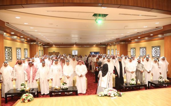 مستشفى مدينة العيون بالاحساء يشارك بحملة التبرع بالدم